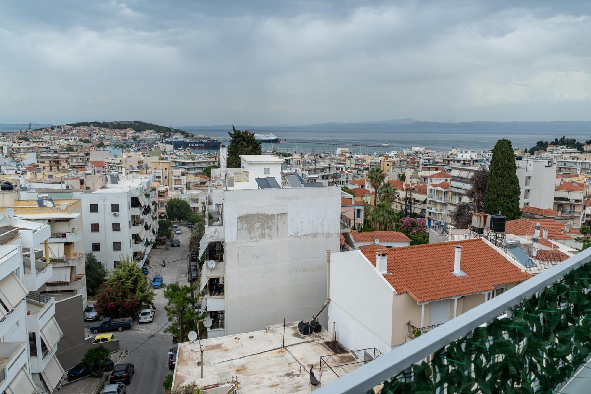 Loft Life Studio, With 360 View Of Mytilene Apartment ภายนอก รูปภาพ