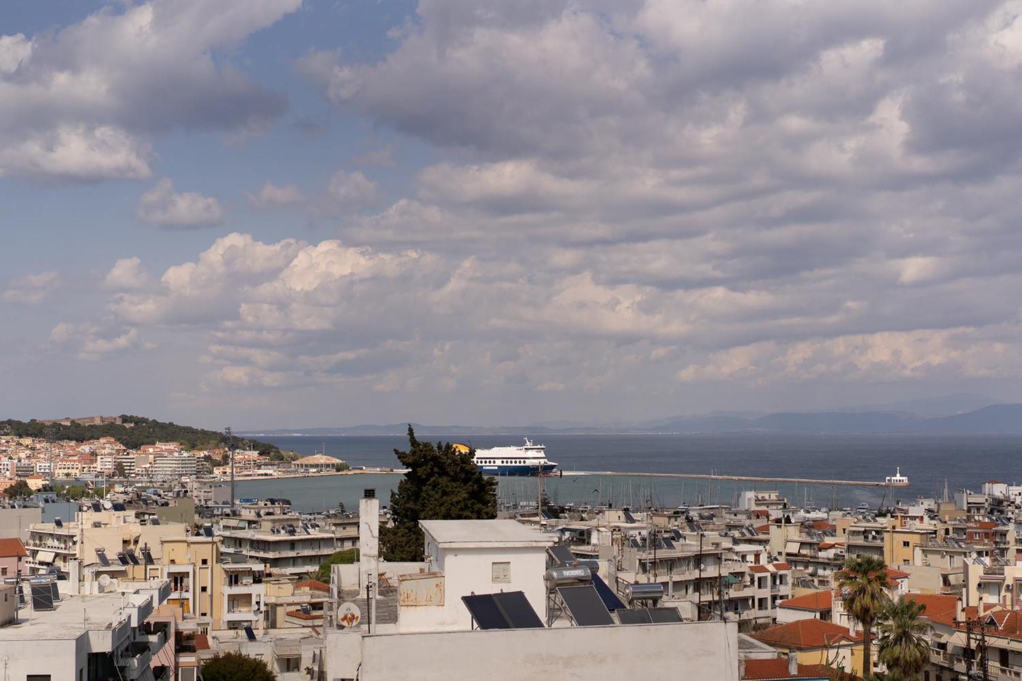 Loft Life Studio Mytilene View ภายนอก รูปภาพ